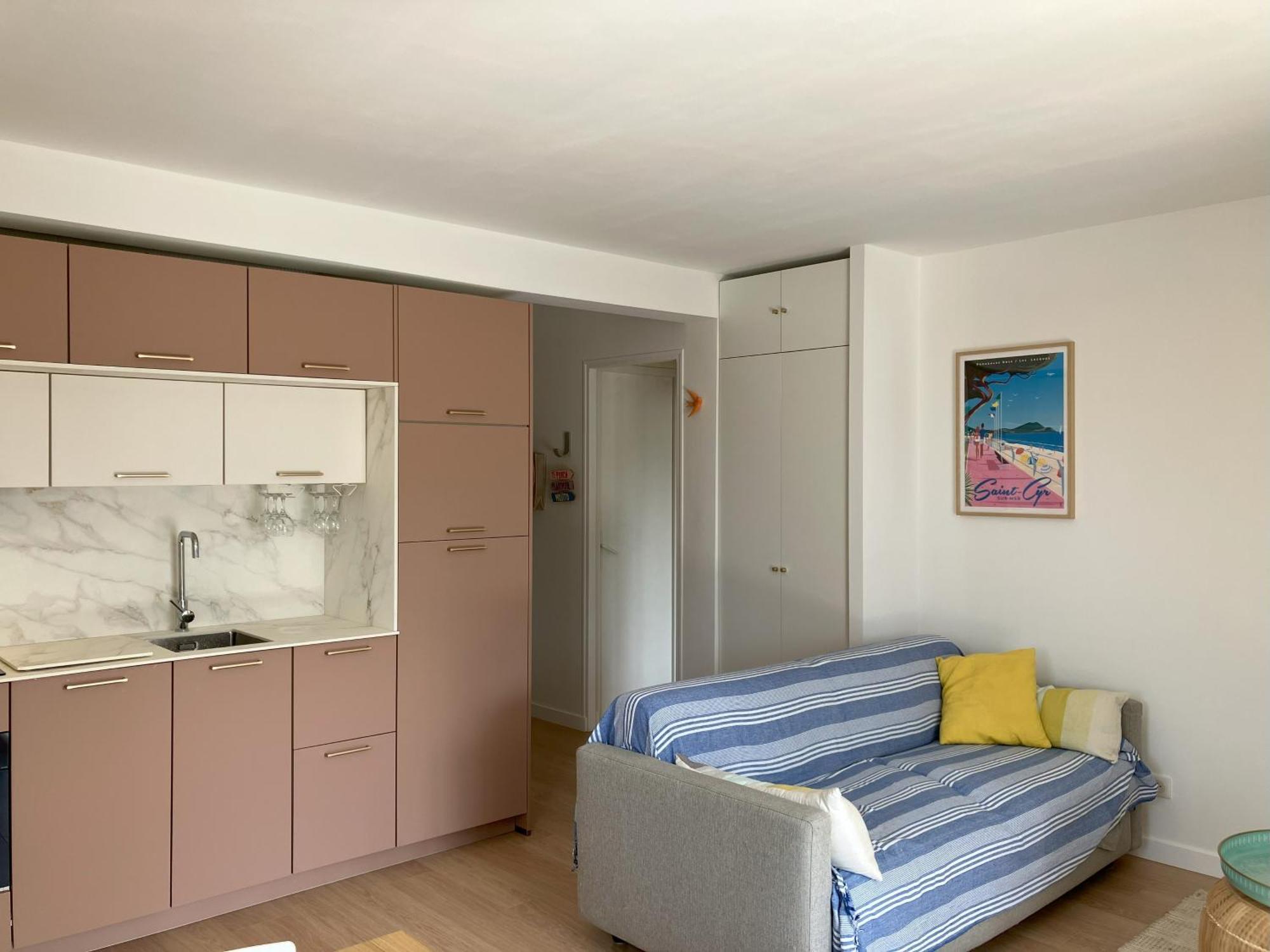 Mer & Relax - Parking - Wifi - Terrasse - Mer Saint-Cyr-sur-Mer Buitenkant foto
