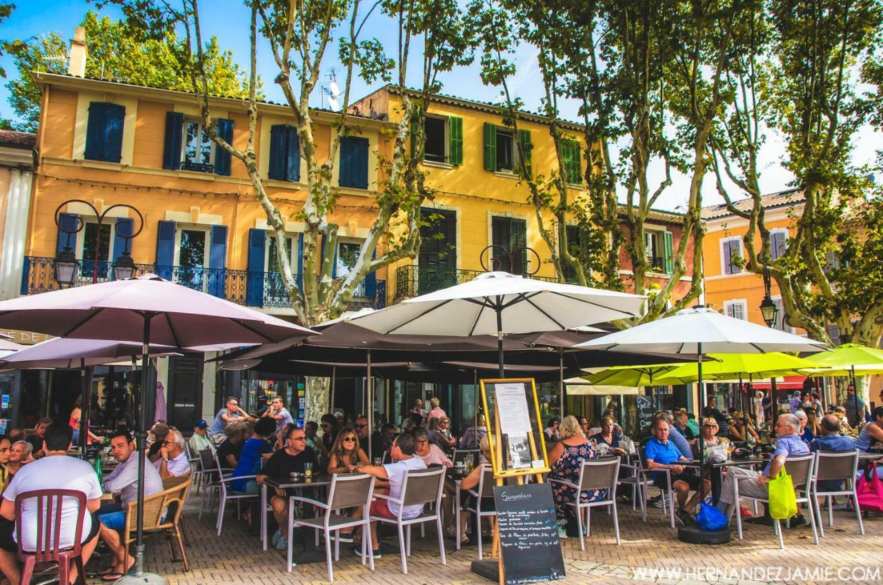 Mer & Relax - Parking - Wifi - Terrasse - Mer Saint-Cyr-sur-Mer Buitenkant foto